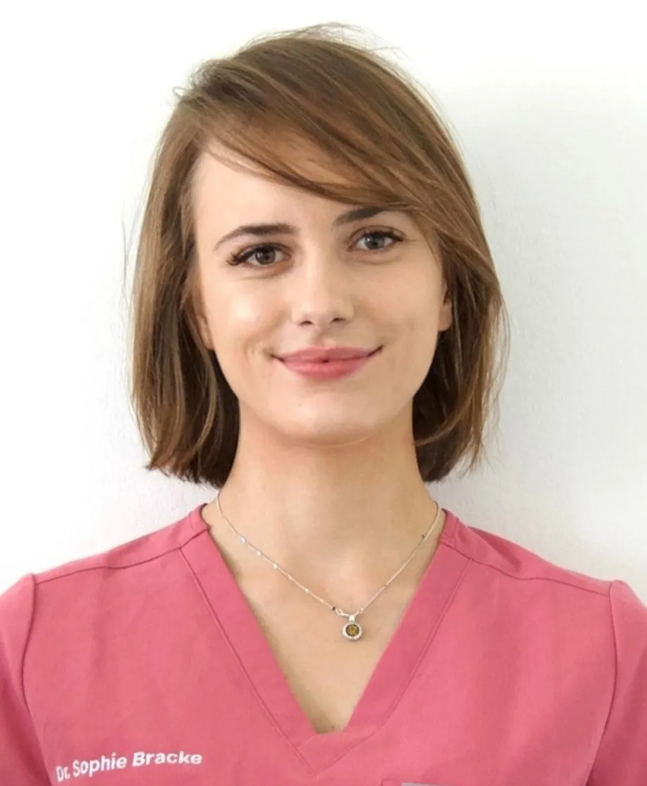 Dr Sophie