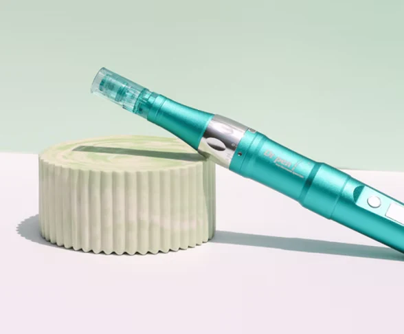 Pen microneedling treatment